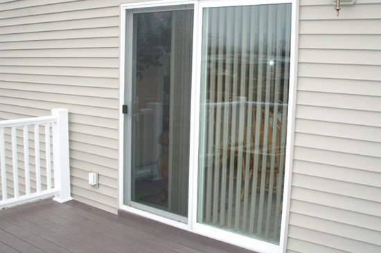 Buenaventura Lakes-screen-door-repair